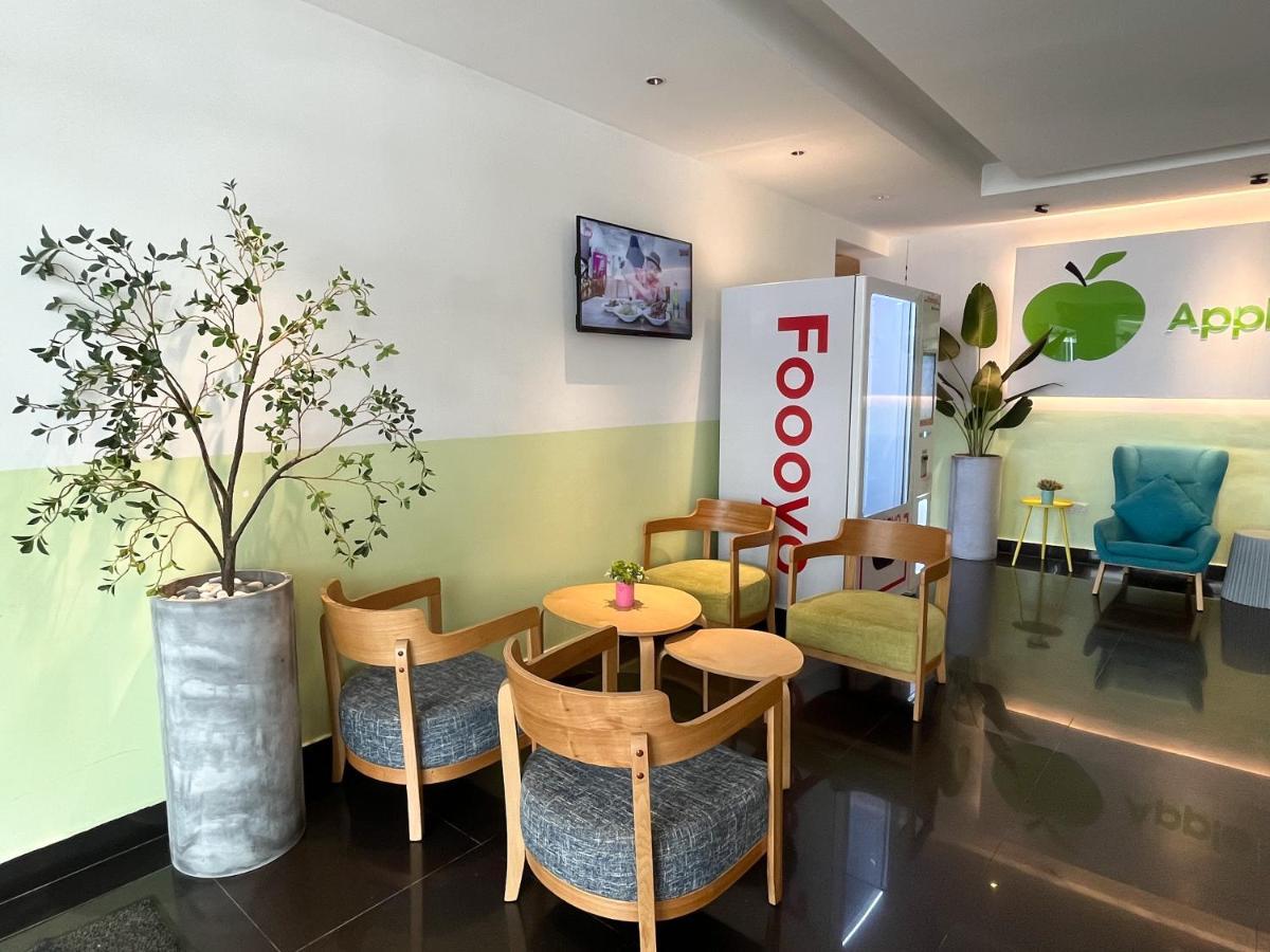 באייאן לפאס Apple 1 Hotel Queensbay מראה חיצוני תמונה