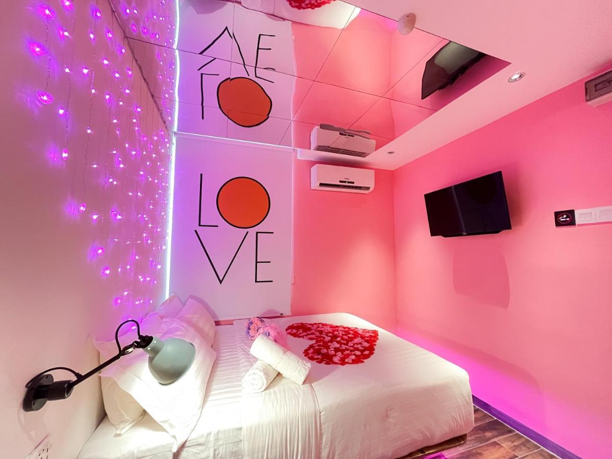 באייאן לפאס Apple 1 Hotel Queensbay מראה חיצוני תמונה