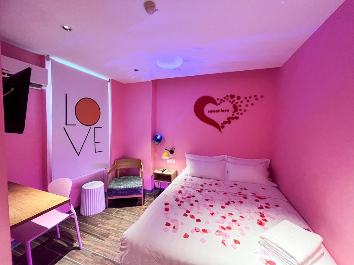באייאן לפאס Apple 1 Hotel Queensbay מראה חיצוני תמונה