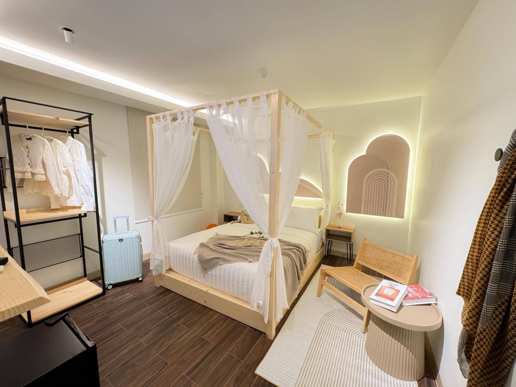 באייאן לפאס Apple 1 Hotel Queensbay מראה חיצוני תמונה